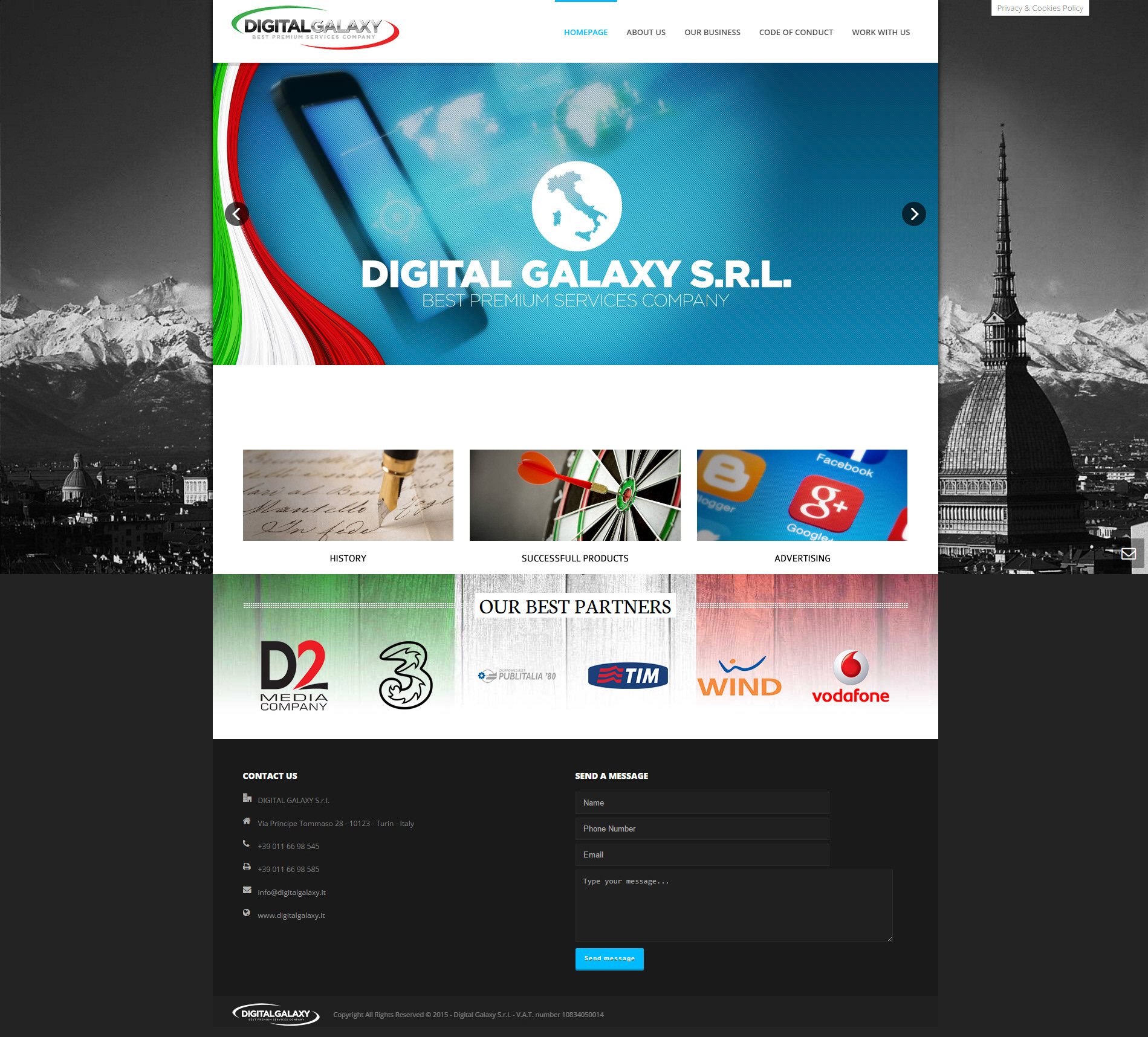 Home page del sito di Digital Galaxy, con la Mole Antonelliana sullo sfondo